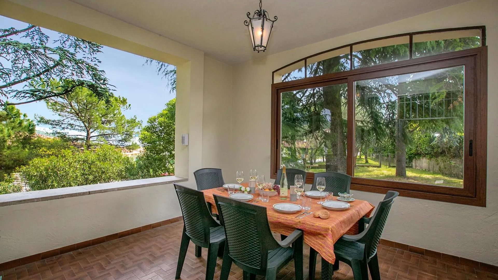 Villa Alberti Appartamento Bruna - Happy Rentals Salo