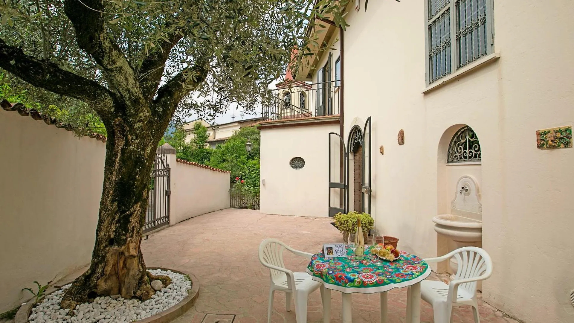 Villa Alberti Appartamento Bruna - Happy Rentals Salo 0*,  Italy